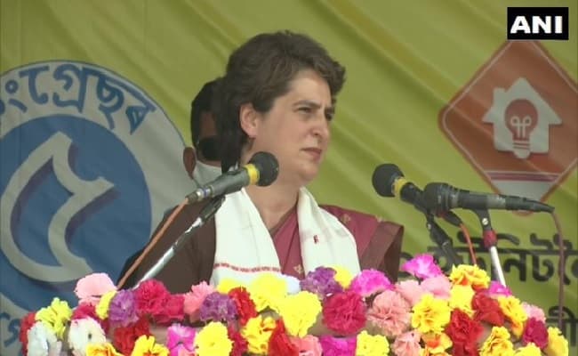 असम चुनाव में कांग्रेस की जीत के लिए प्रियंका गांधी ने झोंकी ताकत, निशाने पर मोदी सरकार, लगाए ये गंभीर आरोप