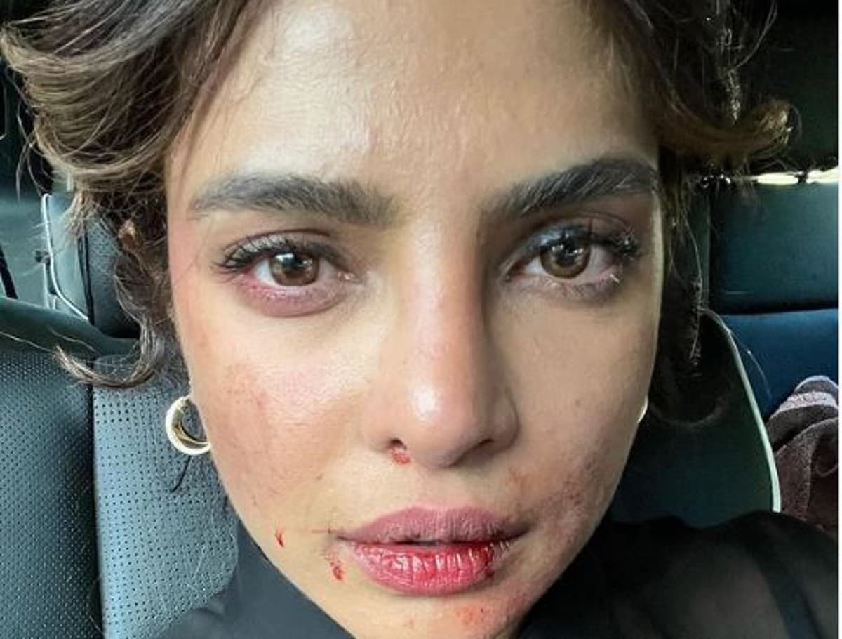 घर पहुंचते ही बेटी मालती को यूं पुचकारती दिखीं प्रियंका चोपड़ा, निहारते रह गये निक जोनास, PIC