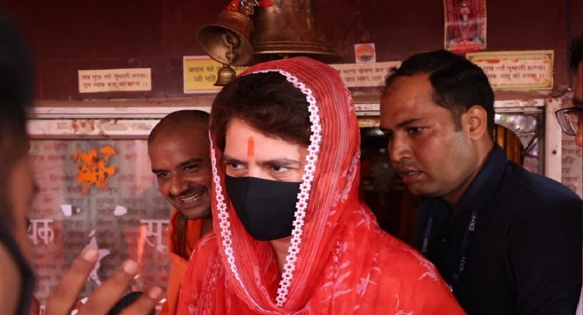 UP Vidhan Sabha Chunav 2022: प्रियंका गांधी को मिला हनुमान जी का आशीर्वाद,बोले पुजारी- आपकी मां ने त्याग किया