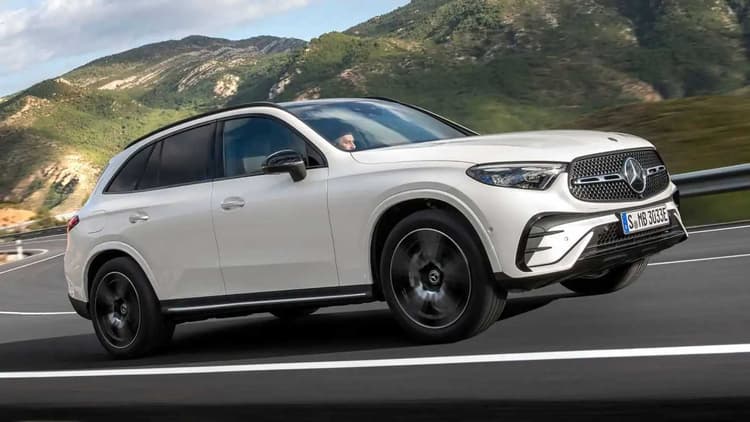 कल लॉन्च होगी 2023 Mercedes-Benz GLC, तस्वीरें देख कर आप भी रह जाएंगे दंग