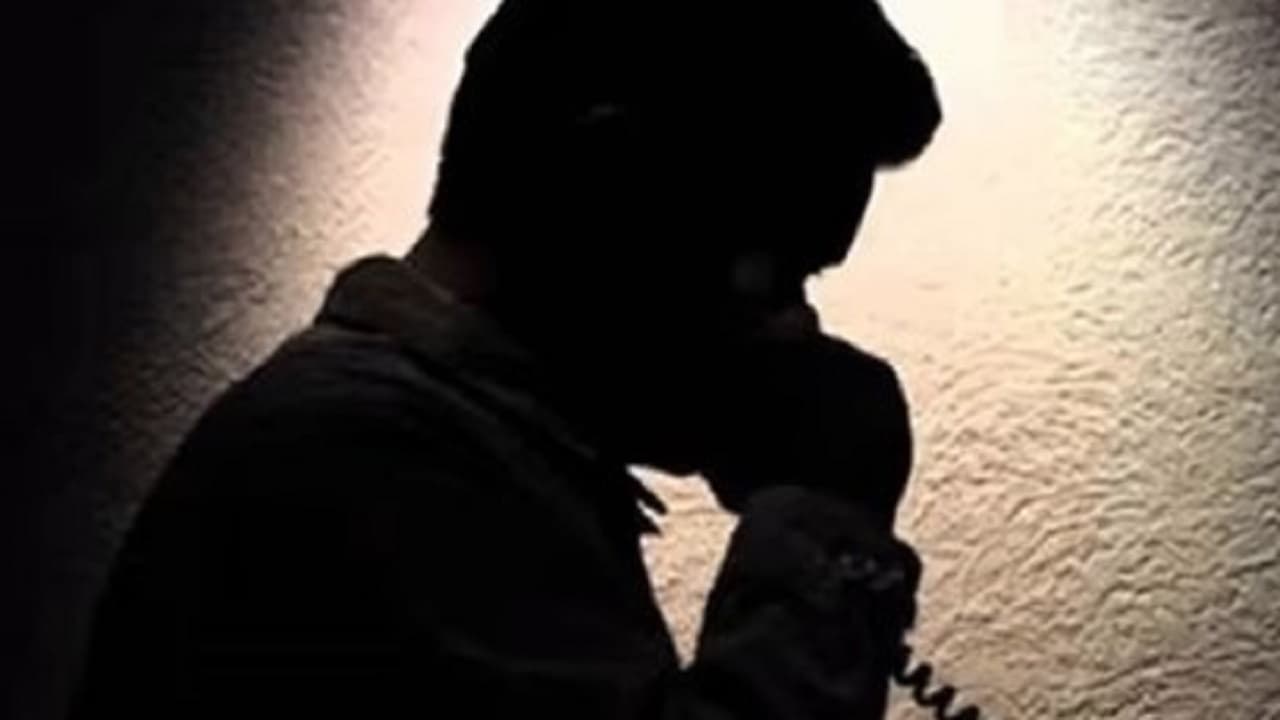 बिहार: फोन पर रंगदारी मांगने वाला निकला सरकारी शिक्षक, कारोबारी के बाद अपने ही हेडमास्टर को धमकाया, गिरफ्तार..