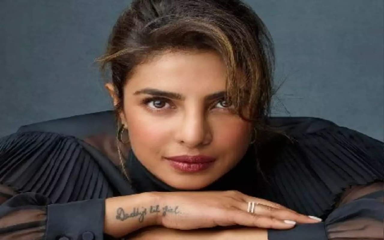 Celebs Tattoo Meaning: प्रियंका चोपड़ा से लेकर अर्जुन कपूर तक, इन 5 सेलेब्स के टैटू हैं खास, जानें मतलब