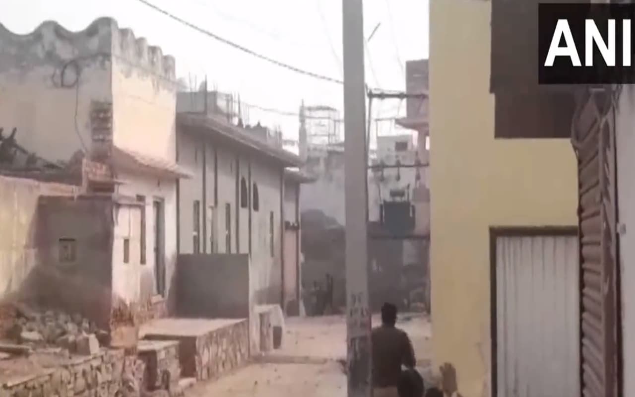 Rajasthan Election: वोटिंग के दौरान कुछ जगहों पर झड़प, पाली में एक की मौत, जानें कैसा रहा आज का दिन?