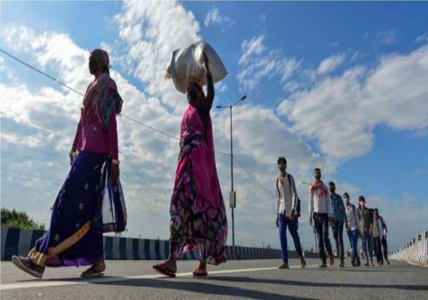 ई-श्रम कार्ड से संपूर्ण भारत के मजदूरों को मिलेगा रोजगार, जानिए आवेदन के लिए जरूरी योग्यता और पूरी प्रक्रिया