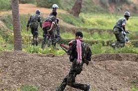 अपराधियों और पुलिस के बीच फायरिंग, गोलियों की तड़तड़ाहट से गूंजता रहा सिमरिया घाट बिंदटोली, जानें पूरा मामला