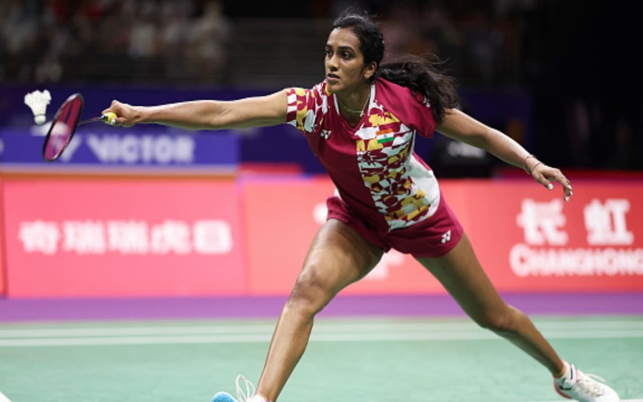 PV Sindhu: पीवी सिंधू का शानदार प्रदर्शन मलेशिया मास्टर्स के फाइनल में पहुंचीं