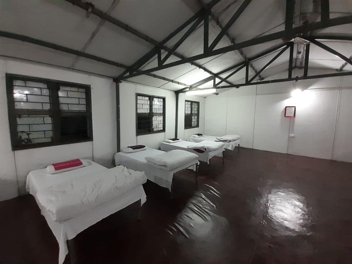 इंदौर में कोरोना वायरस के छह मरीज समेत आठ लोग क्वारेंटाइन सेंटर से भागे, बिहार और राजस्थान के तीन को पुलिस ने दबोचा