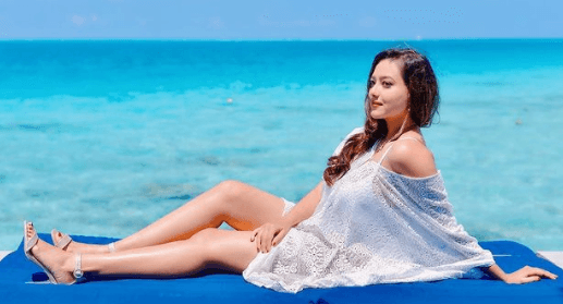 'Anupama' की 'काव्‍या' ने ट्रांसपेरेंट ड्रेस से मचाया तहलका, बार-बार देखी जा रही एक्ट्रेस की ये बोल्ड तसवीर