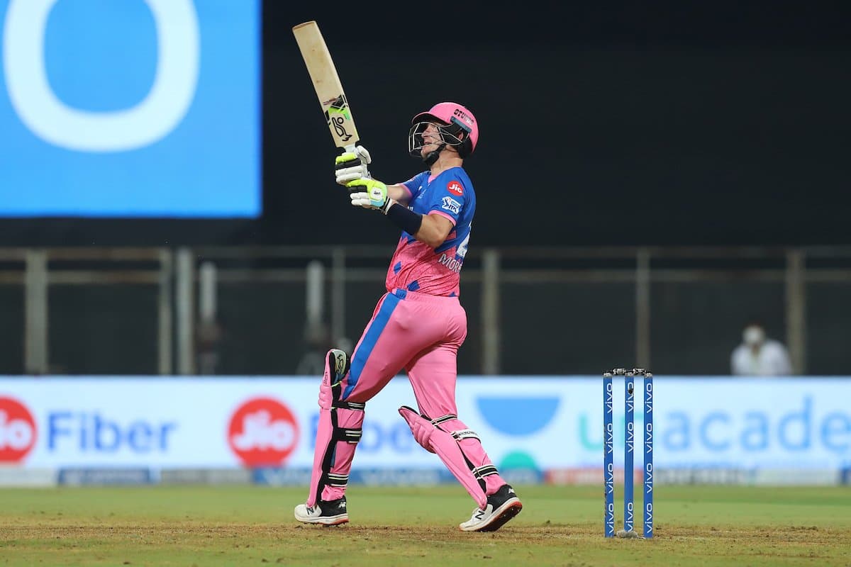 IPL 2021, RR vs DC: जिस खिलाड़ी पर कप्तान ने नहीं जताया था भरोसा उसने ही राजस्थान को दिलायी जीत तो सहवाग बोले-पैसा मिला, इज्जत नहीं और अब….