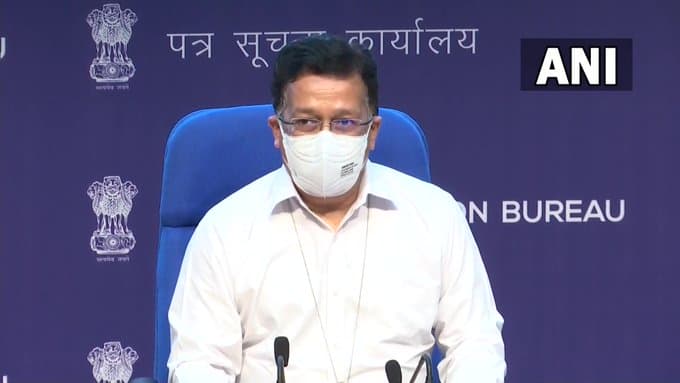 कोरोना वैक्सीन संक्रमण ना होने की गारंटी नहीं, अभी देश में जारी है सेकेंड वेव : स्वास्थ्य मंत्रालय