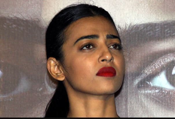 Radhika Apte की आपत्तिजनक तसवीरें ऑनलाइन लीक, ट्विटर पर उठी एक्ट्रेस के बहिष्कार की मांग