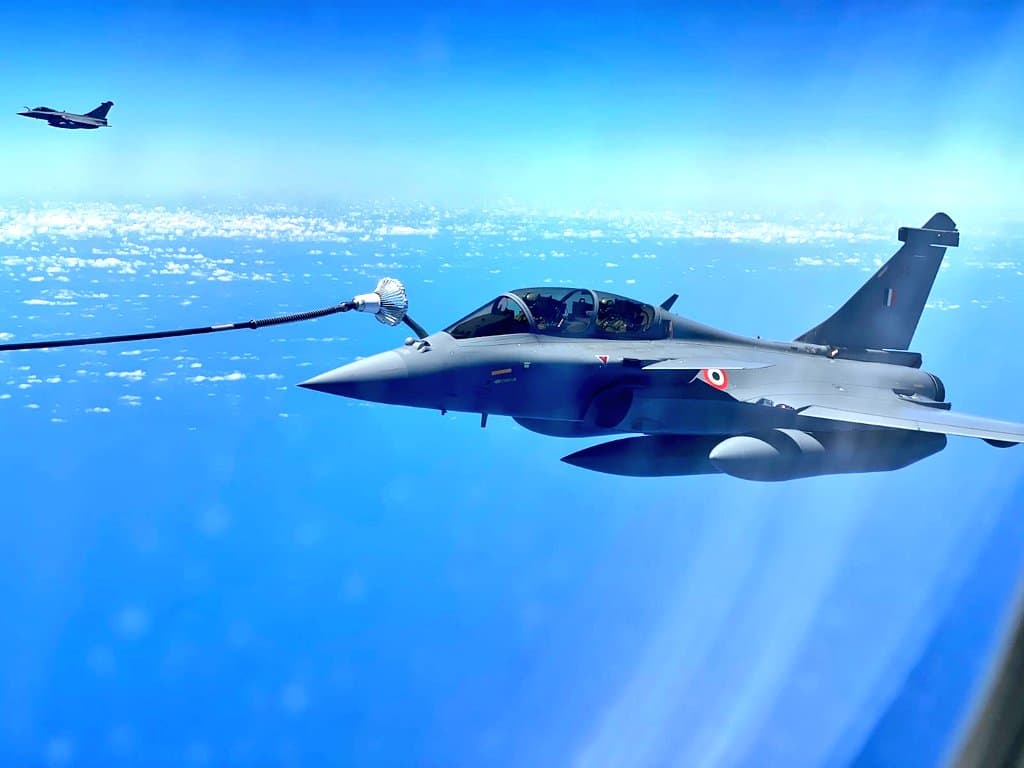 Rafale Plane : लादेन के गुर्गे और गद्दाफी सेना पर बरपा चुका है कहर, जानें राफेल फाइटर प्लेन की ये खासियत