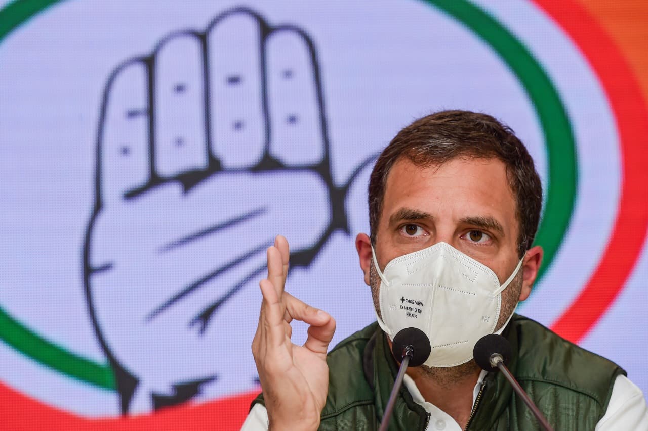 राहुल गांधी का वार- डरपोक हैं PM मोदी, चीन के आगे घुटने टेके, दे दी अपनी जमीन