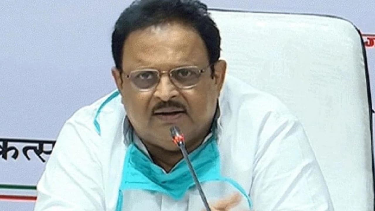रघु शर्मा का ऐलान कहा, कांग्रेस सामूहिक नेतृत्व में लड़ेगी चुनाव, नतीजों के बाद CM चेहरे का होगा फैसला