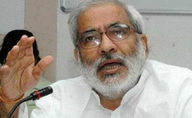 पूर्व केंद्रीय मंत्री रघुवंश प्रसाद सिंह कोरोना पॉजिटिव, खांसी और बुखार की शिकायत पर एम्स में हुए थे भर्ती, राजद ने शीघ्र स्वस्थ होने की कामना की