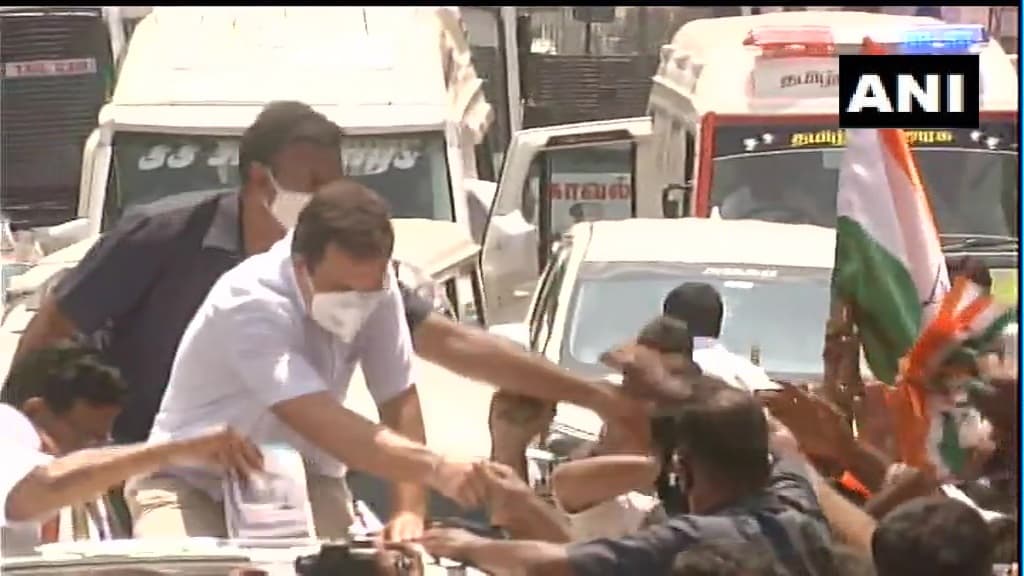 Rahul Gandhi in Tamil Nadu : समु्द्र में छलांग से कामराज से प्रेम तक, क्या काम आयेंगे ये राजनीतिक दांव?