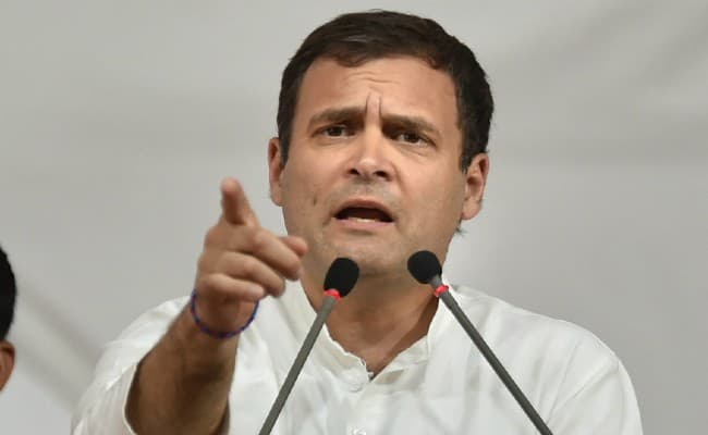 राहुल गांधी ने प्रवासी मजदूरों का एक मार्मिक वीडियो पोस्ट किया, लिखा, 'अंधकार घना है कठिन घड़ी है...