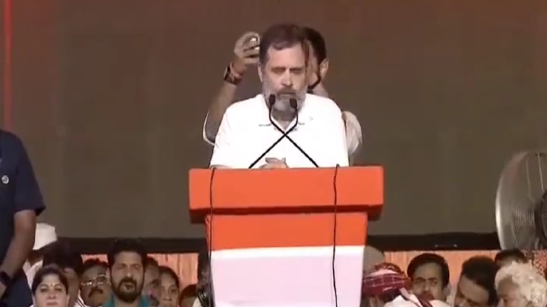 राहुल गांधी ने BRS के खिलाफ दिया बयान, बनने से पहले ही टूट के कगार पर महागठबंधन?