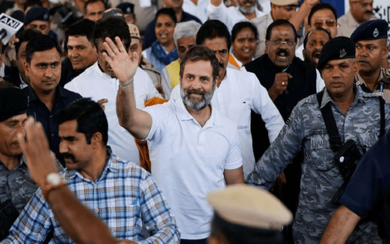 Rahul Gandhi News: राहुल गांधी आज करेंगे प्रेस कॉन्फ्रेंस, देशभर में प्रदर्शन करेगी यूथ कांग्रेस