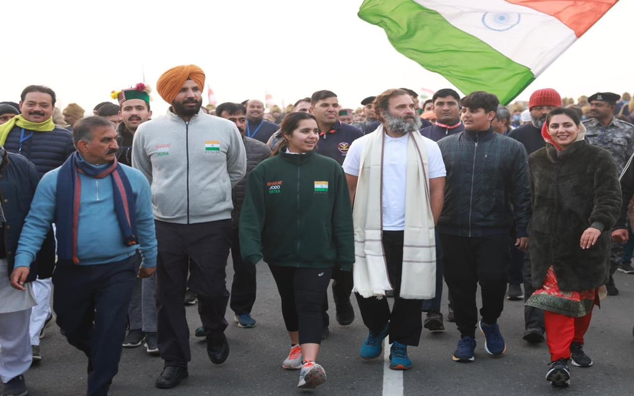 Bharat Jodo Yatra की आज जम्मू-कश्मीर में एंट्री, 3000 मशालों के साथ भव्य स्वागत, सुरक्षा के भी कड़े इंतजाम