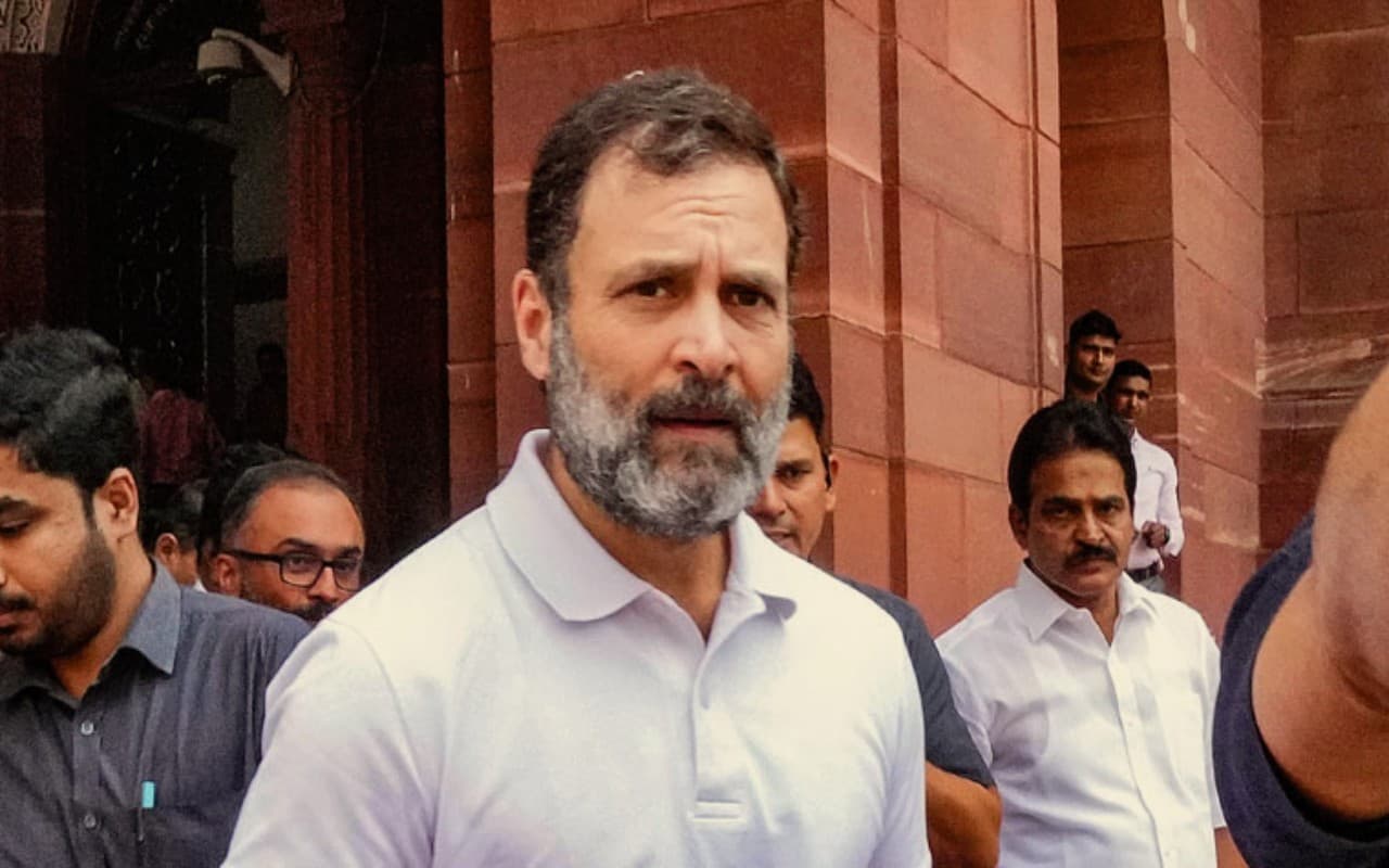 राहुल गांधी को अयोग्य ठहराए जाने की महाराष्ट्र कांग्रेस ने की निंदा, पारित किया यह प्रस्ताव