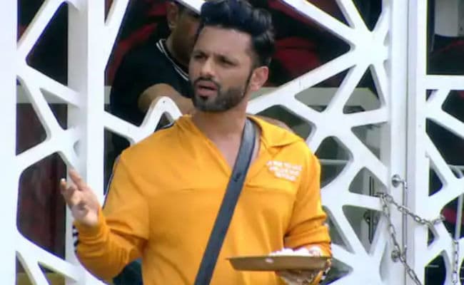 Bigg Boss 14 : अर्शी खान ने अब राहुल वैद्य से लिया पंगा, सिंगर ने कर दिया ऐसा कमेंट, VIDEO