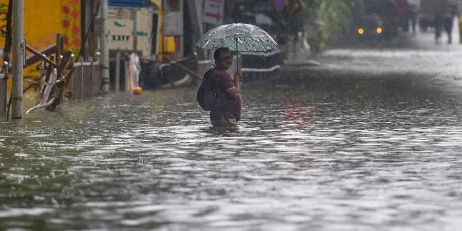 UP Weather Forecast : दो अगस्त तक यूपी में होगी भारी बारिश, मौसम विभाग ने 20 जिलों के लिए जारी किया अलर्ट