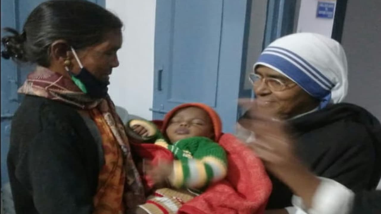 Hum Do Hamare Do Trailer:कृति सेनन से शादी के लिए राजकुमार राव लेकर आए नकली मां- बाप, कॉमेडी से भरपूर है कहानी