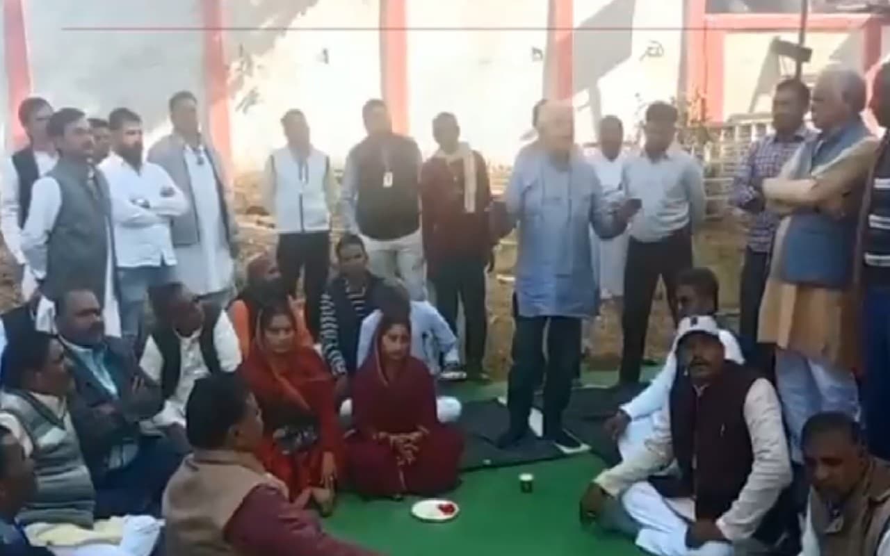 MP News : 'मोदी की हत्या' वाले बयान पर कांग्रेस नेता राजा पटेरिया ने दी ये सफाई, वीडियो वायरल