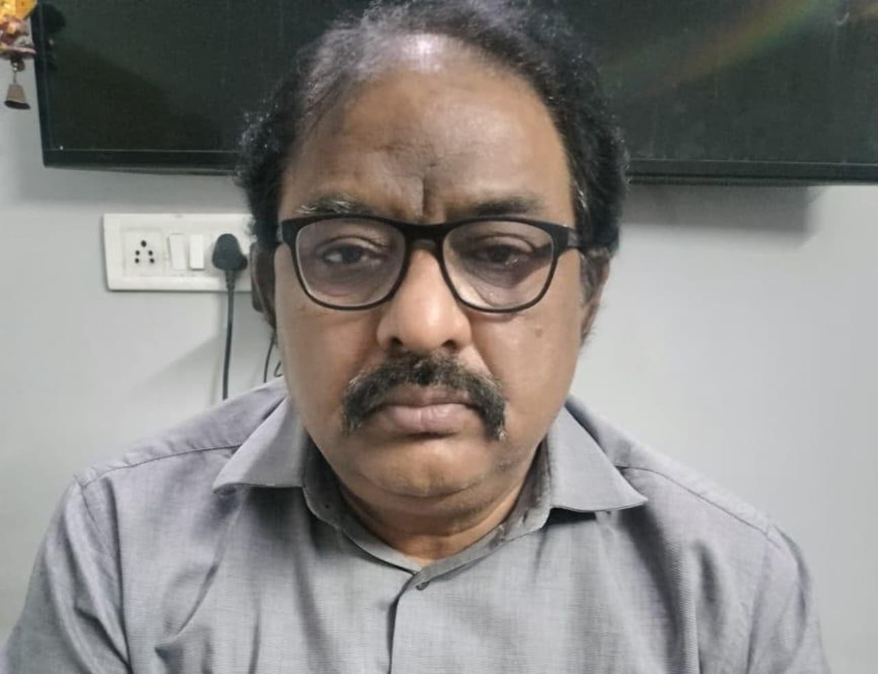 राजस्थान: घूस लेकर ऑफिस में ही रखता था पैसे, CCTV फुटेज से हुआ खुलासा, छापे में मिले 2.3 करोड़, जानें मामला