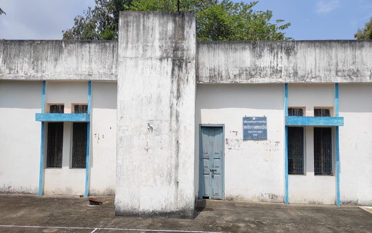 हिंदी दिवस : 14 साल से संताल प्रमंडल के राजभाषा विभाग में उपनिदेशक का पद खाली, सरकार को नहीं मिल रहे अधिकारी