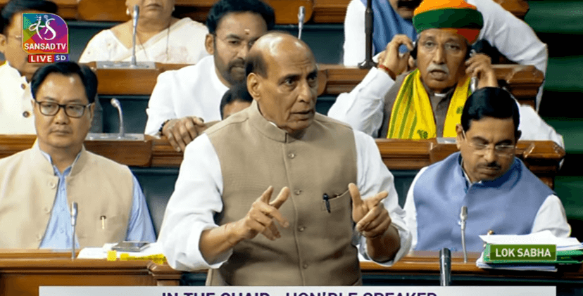 राहुल गांधी के बयान पर संसद में हंगामा, बोले राजनाथ सिंह- लंदन में किया गया भारत का अपमान