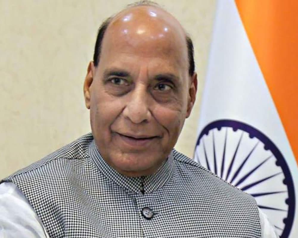 गलवान विवाद को लेकर रक्षामंत्री राजनाथ सिंह ने की हाई लेवल मीटिंग, कल रूस के लिए होंगे रवाना गलवान विवाद को लेकर रक्षामंत्री राजनाथ सिंह ने की हाई लेवल मीटिंग, कल रूस के लिए होंगे रवाना