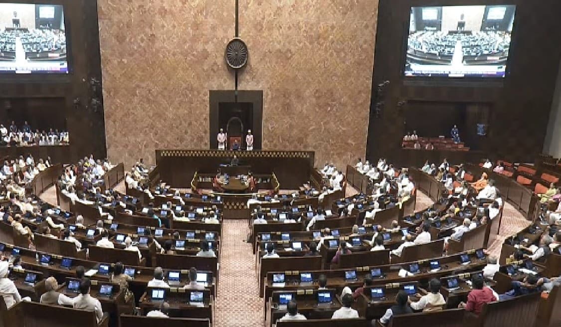 Women Reservation Bill: संसद के दोनों सदनों से पास हुआ महिला आरक्षण बिल, राज्यसभा में समर्थन में पड़े 215 वोट