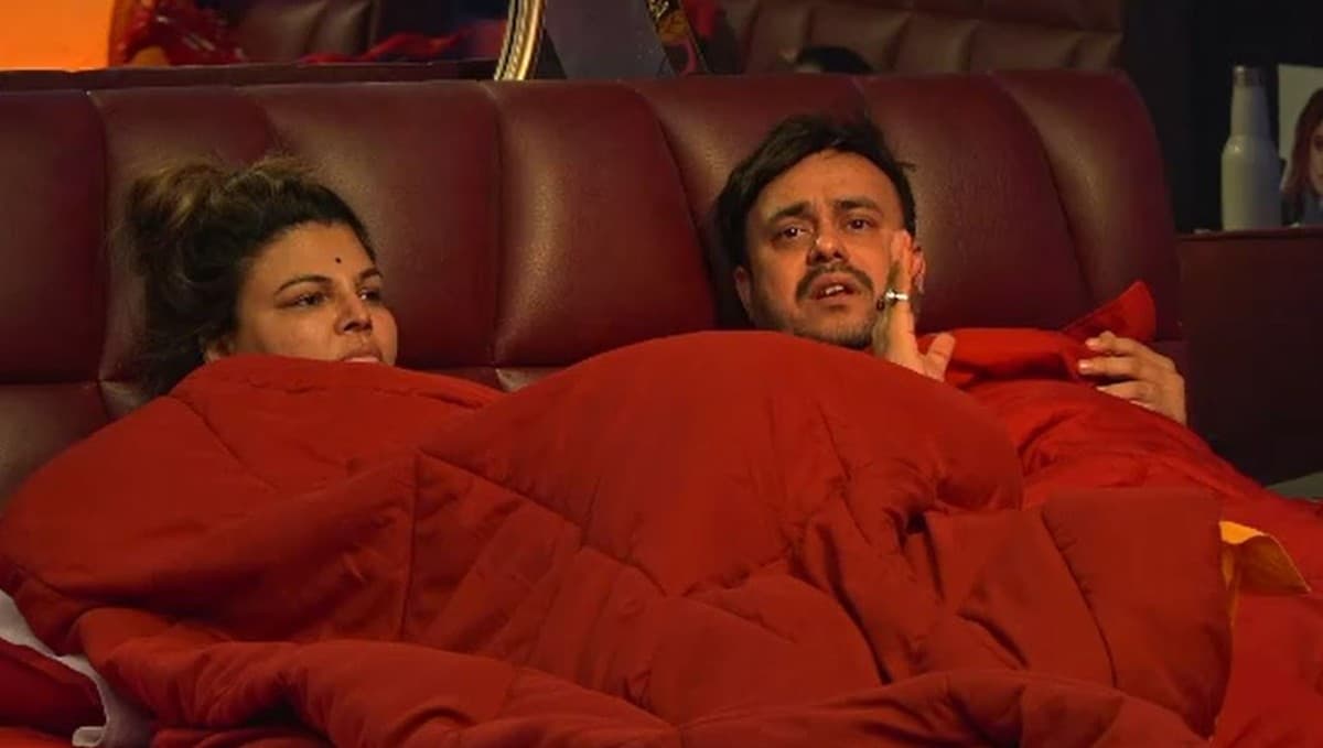 Bigg Boss 15: पति रितेश पर जमकर भड़की राखी सावंत, अभिजीत बिचुकले ने बिग बॉस पर लगाया 'ठगने' का आरोप, VIDEO