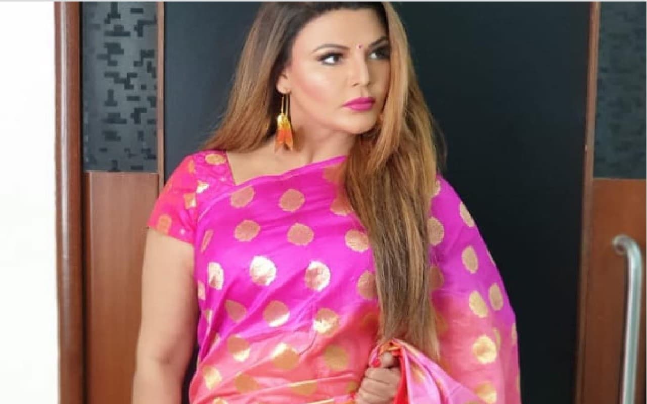 राखी सावंत ने गिरफ्तारी से बचने के लिए बॉम्बे हाईकोर्ट में दायर की अग्रिम जमानत याचिका, जानें पूरा मामला