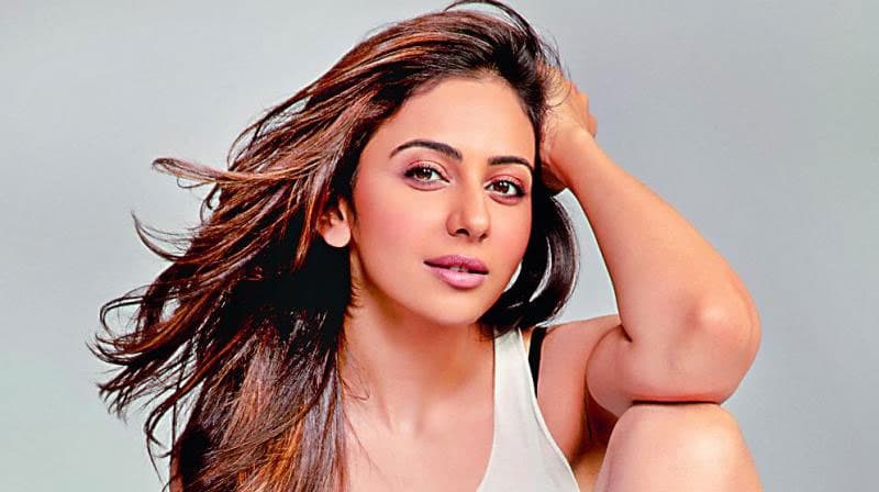 बॉलीवुड में थम नहीं रहा कोरोना का कहर, अब रकुल प्रीत सिंह हुईं संक्रमित