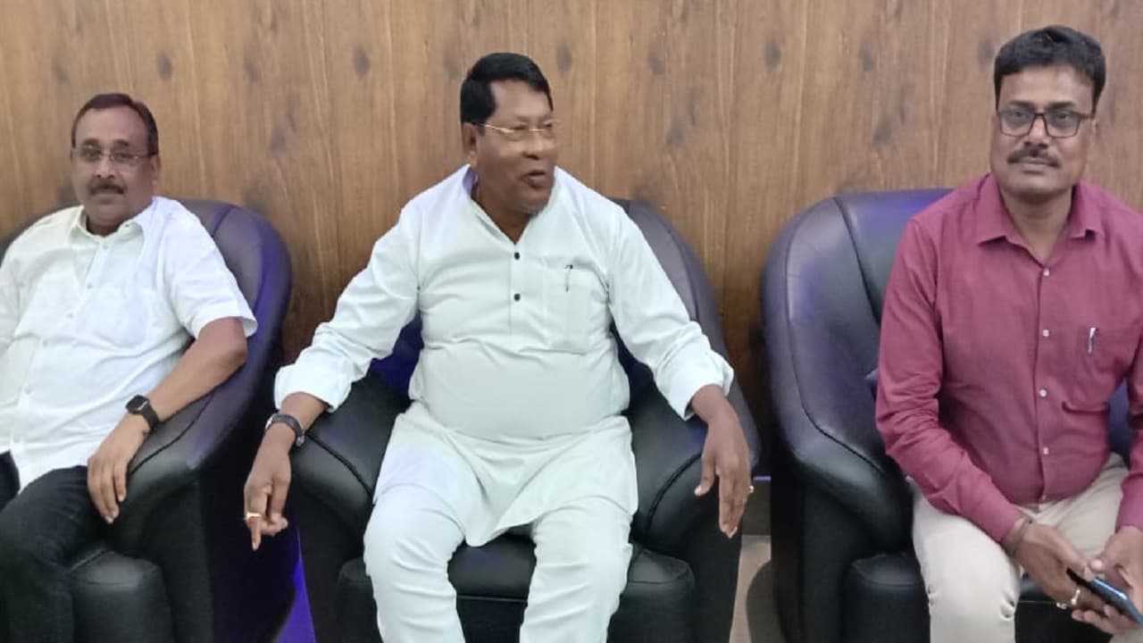 Jharkhand News: रामनवमी शोभा यात्रा में हिंसक झड़प पर क्या बोले झारखंड के वित्त मंत्री रामेश्वर उरांव