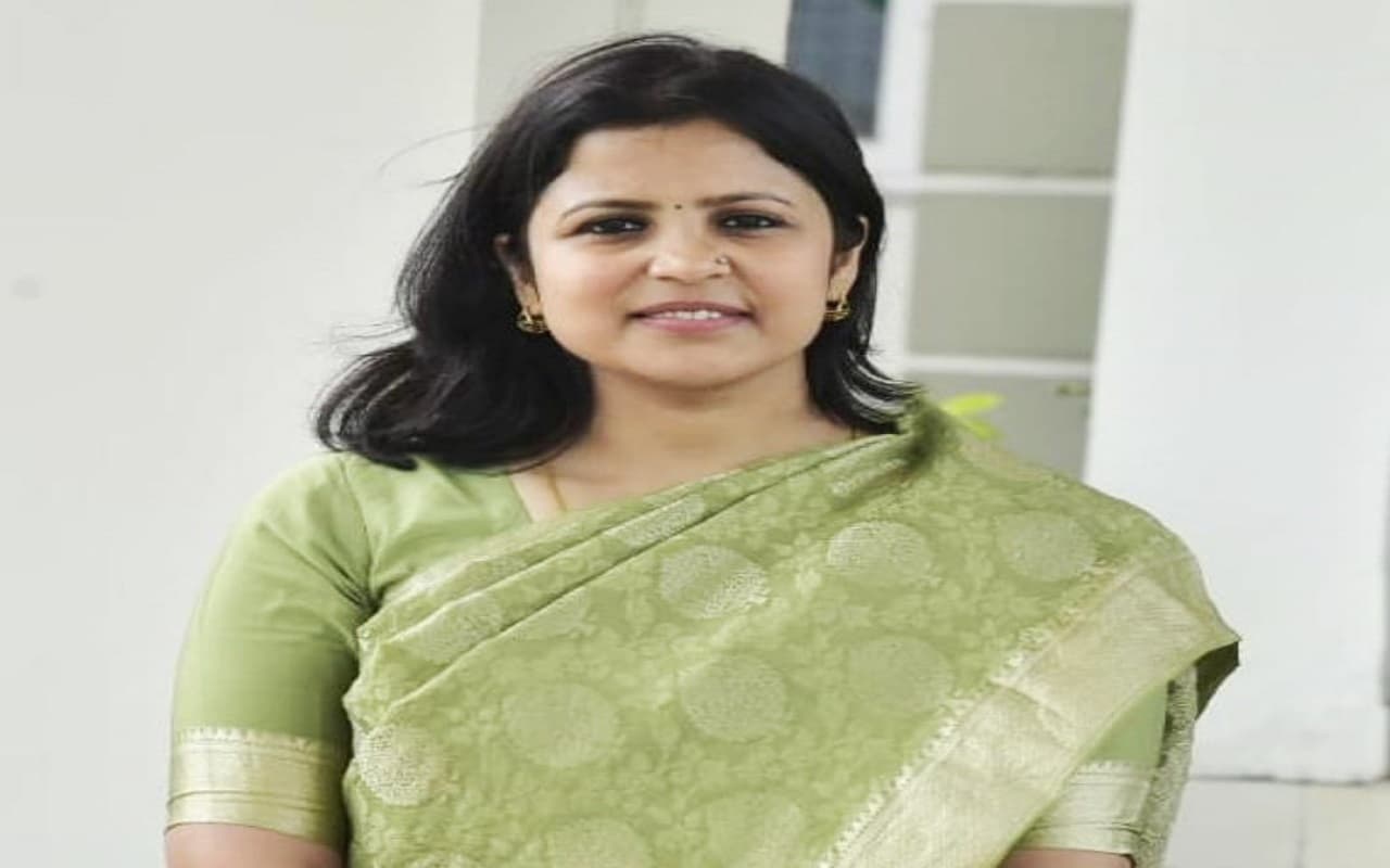 Ramgarh By Election: रामगढ़ विधानसभा उपचुनाव को लेकर क्या हैं प्रशासनिक तैयारियां, क्या बोलीं DC माधवी मिश्रा