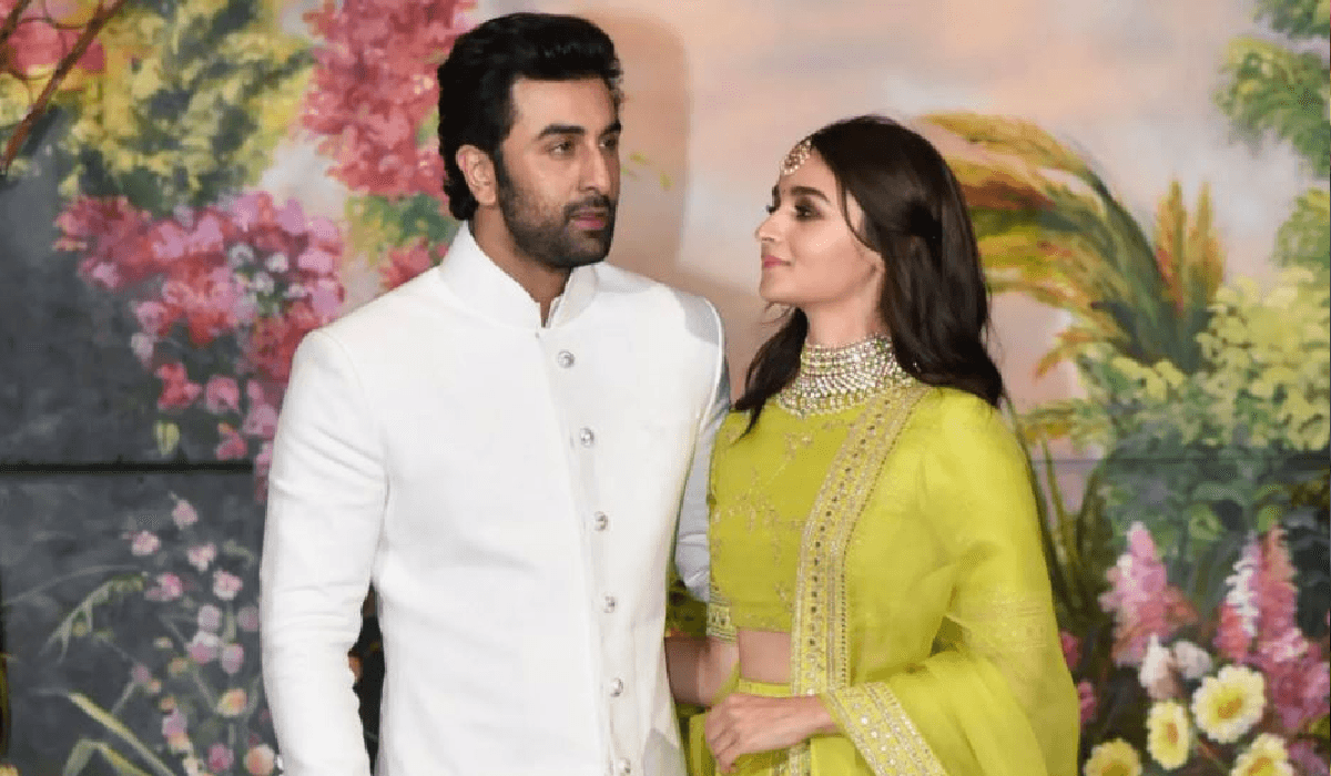 Ranbir-Alia Wedding: रणबीर-आलिया की शादी में मेहमानों के लिए होगा फ्यूजन फूड, एक्ट्रेस के लिए वीगन बर्गर