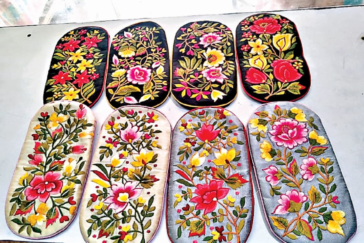 विदेशी बाजार में भी छाया रांची का कॉन्वेंट वर्क, एथनिक टच के साथ दे रहा स्टाइलिश लुक, जानें क्या है खासियत