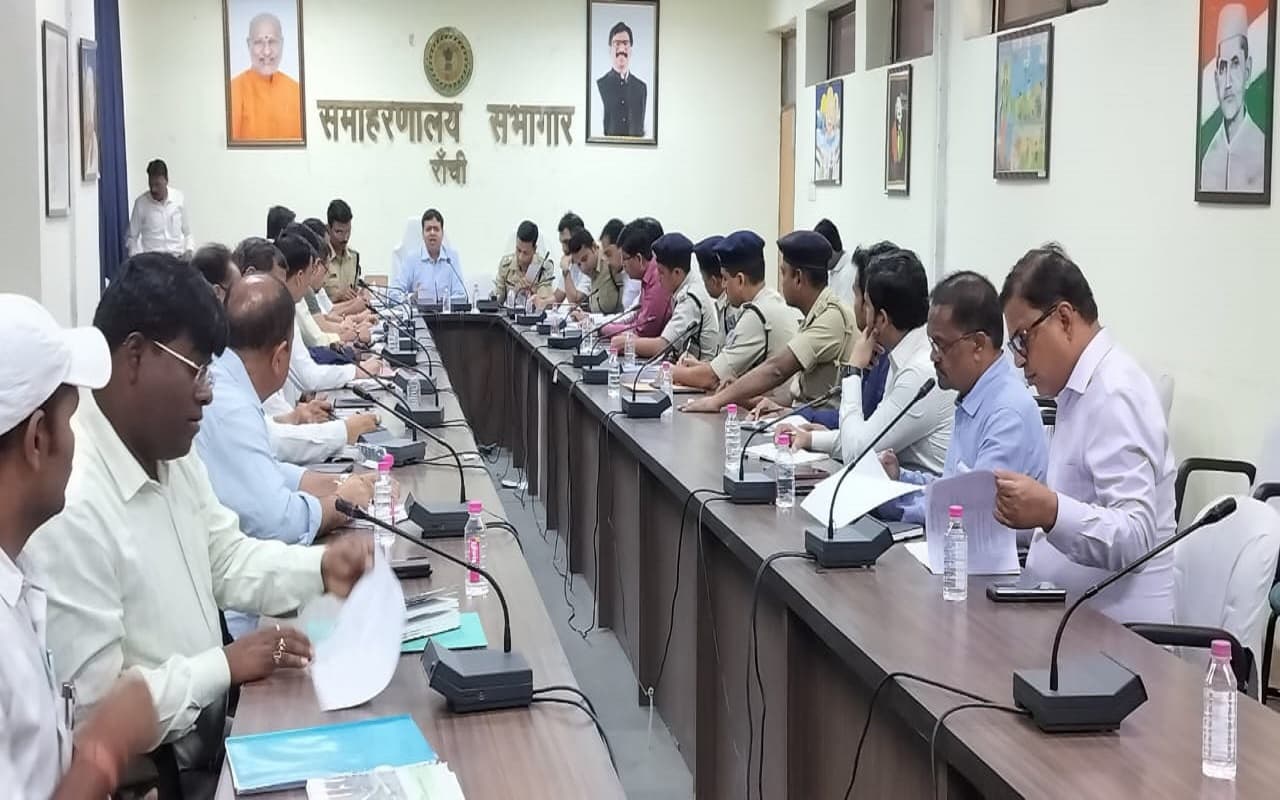 राष्ट्रपति द्रौपदी मुर्मू के रांची दौरे को लेकर सुरक्षा के होंगे पुख्ता इंतजाम, डीसी ने अफसरों को दिए निर्देश