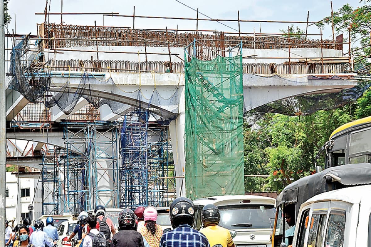 सिरमटोली और कांटाटोली फ्लाइओवर निर्माण के चलते रांची के इन इलाकों में 4 सितंबर तक वाहनों का रूट डायवर्ट