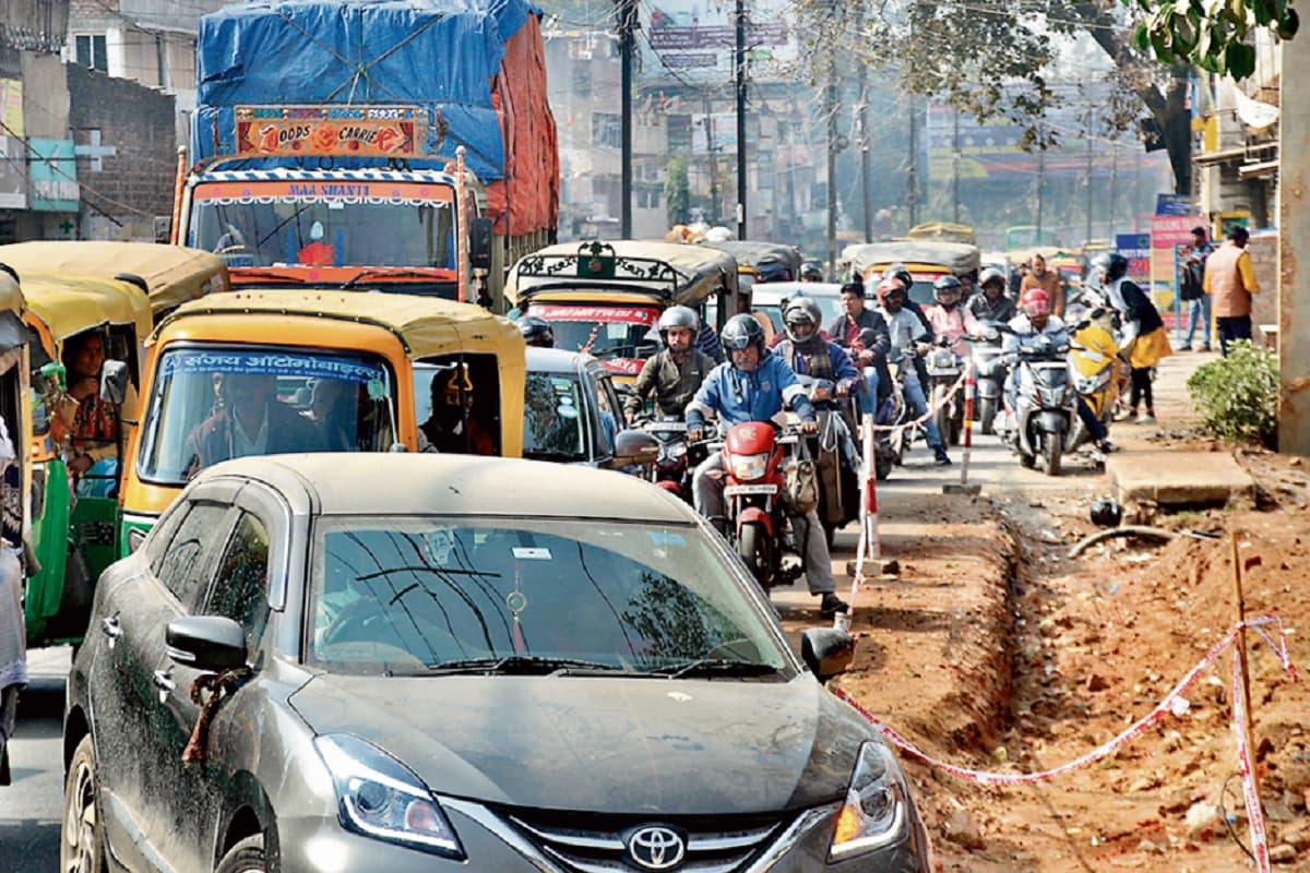 रांची के इन इलाकों में आज लगा है भारी जाम, घर से निकलने से पहले पढ़ें यह जरूरी खबर