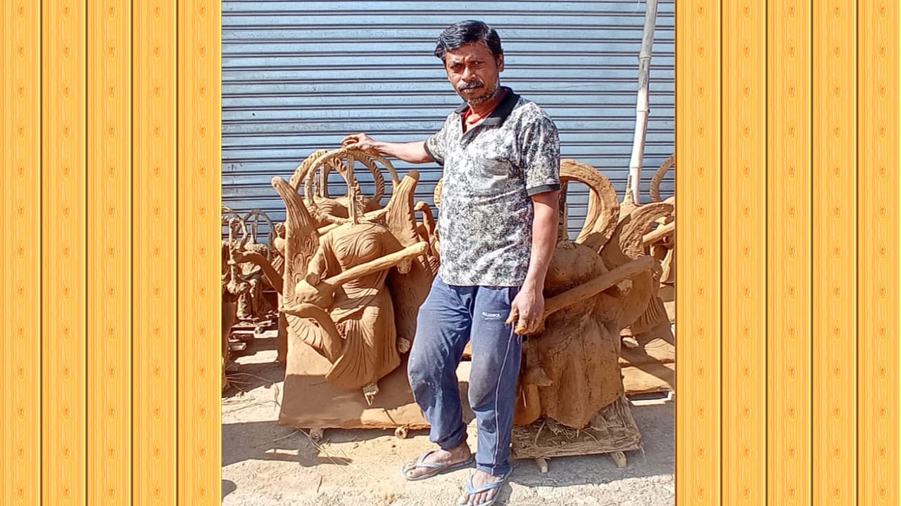 Jharkhand news: सेमी लॉकडाउन का असर : मूर्तिकारों पर इस साल भी कोरोना की पड़ रही मार, नहीं मिल रहे खरीदार