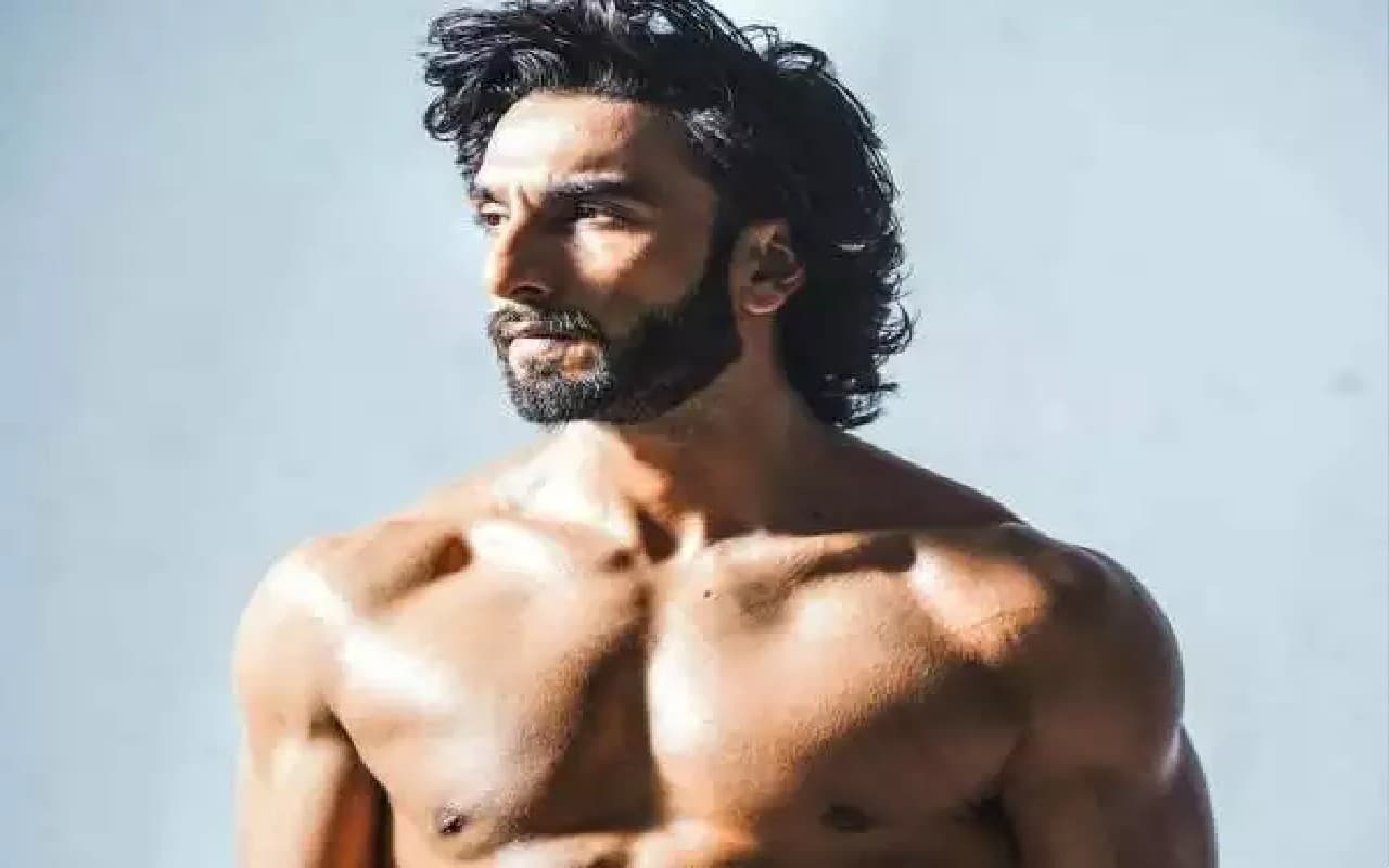 Ranveer Singh Photoshoot case: रणवीर सिंह का दावा, कहा- किसी ने उनकी न्यूड फोटोशूट के साथ की छेड़छाड़