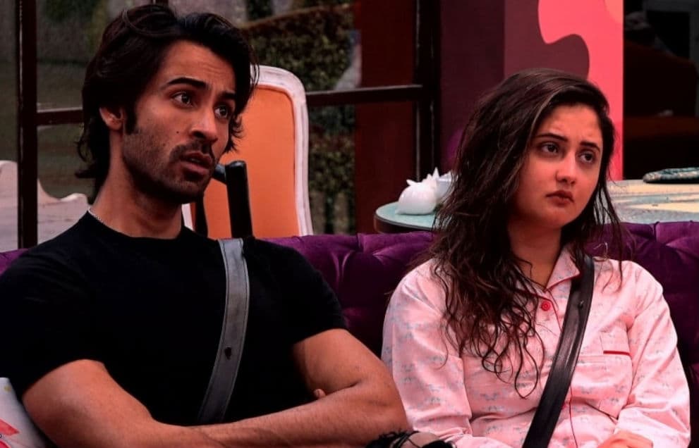 Rashami Desai पर 15 लाख की बैंक स्टेटमेंट लीक करने का लगा था आरोप, अब अभिनेत्री ने Ex Boyfriend को दिया जवाब