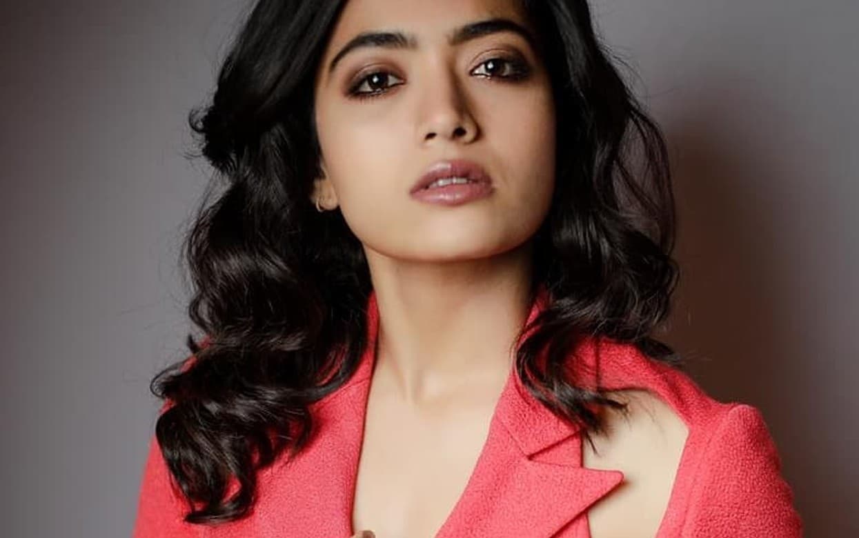 Rashmika Mandanna: नो मेकअप लुक में ऐसी दिखती हैं 'श्रीवल्ली', रश्मिका मंदाना का वीडियो हो रहा वायरल