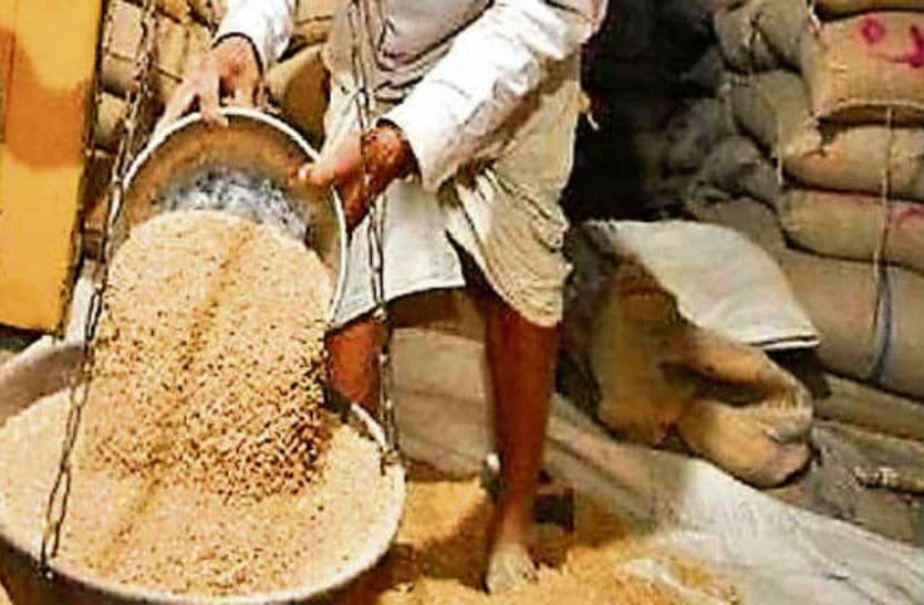 Coronavirus Bhopal : मध्य प्रदेश के भोपाल में 3 लाख परिवारों को आज मुफ्त मिलेगा दो माह का राशन