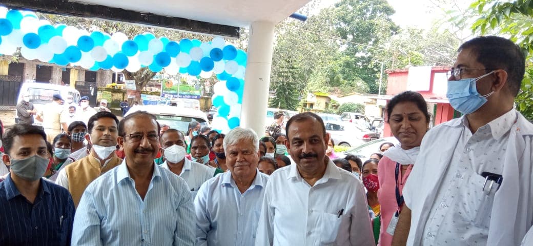 Jharkhand News : राष्ट्रीय स्वास्थ्य प्राधिकरण के सीईओ आरएस शर्मा ने रातू सीएचसी को किसलिए सराहा
